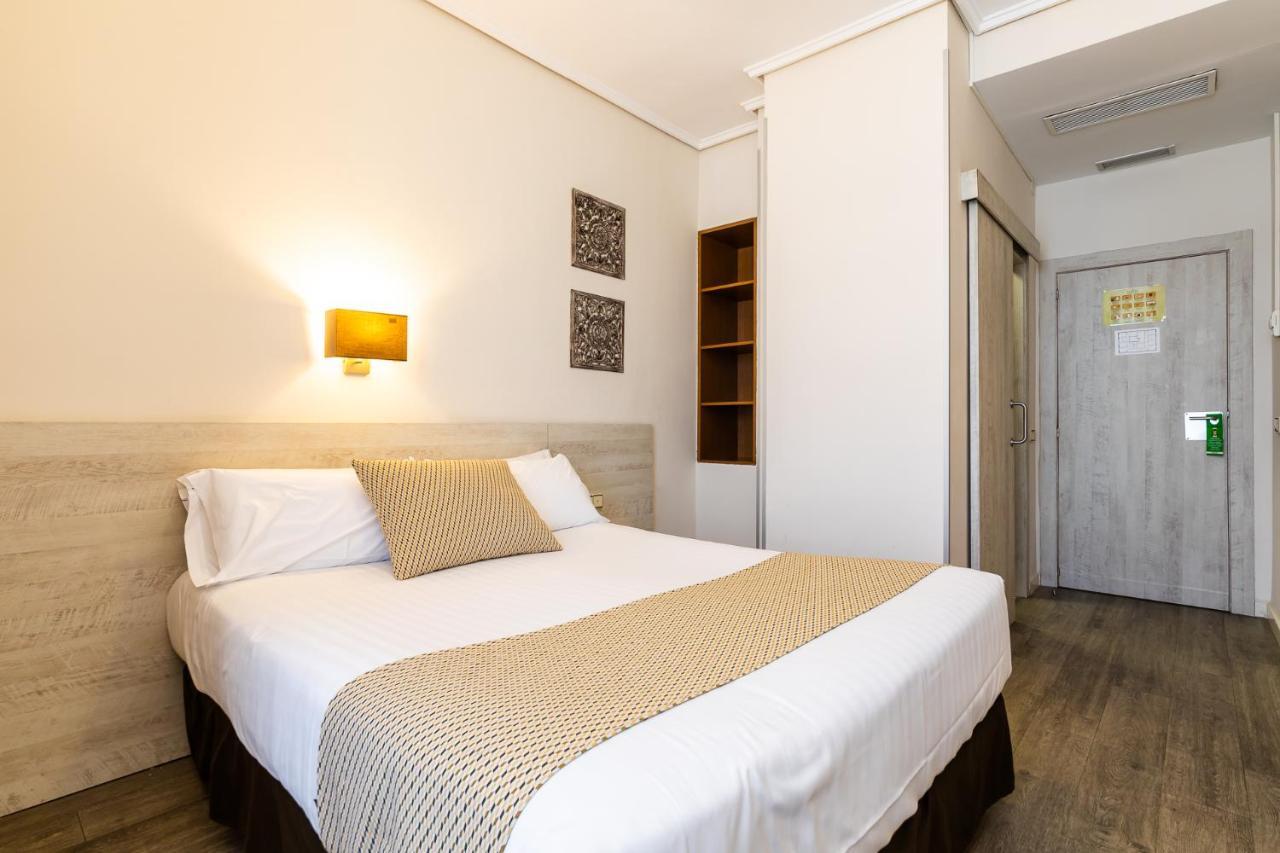 Double or Twin Room,1397449547:JPEG